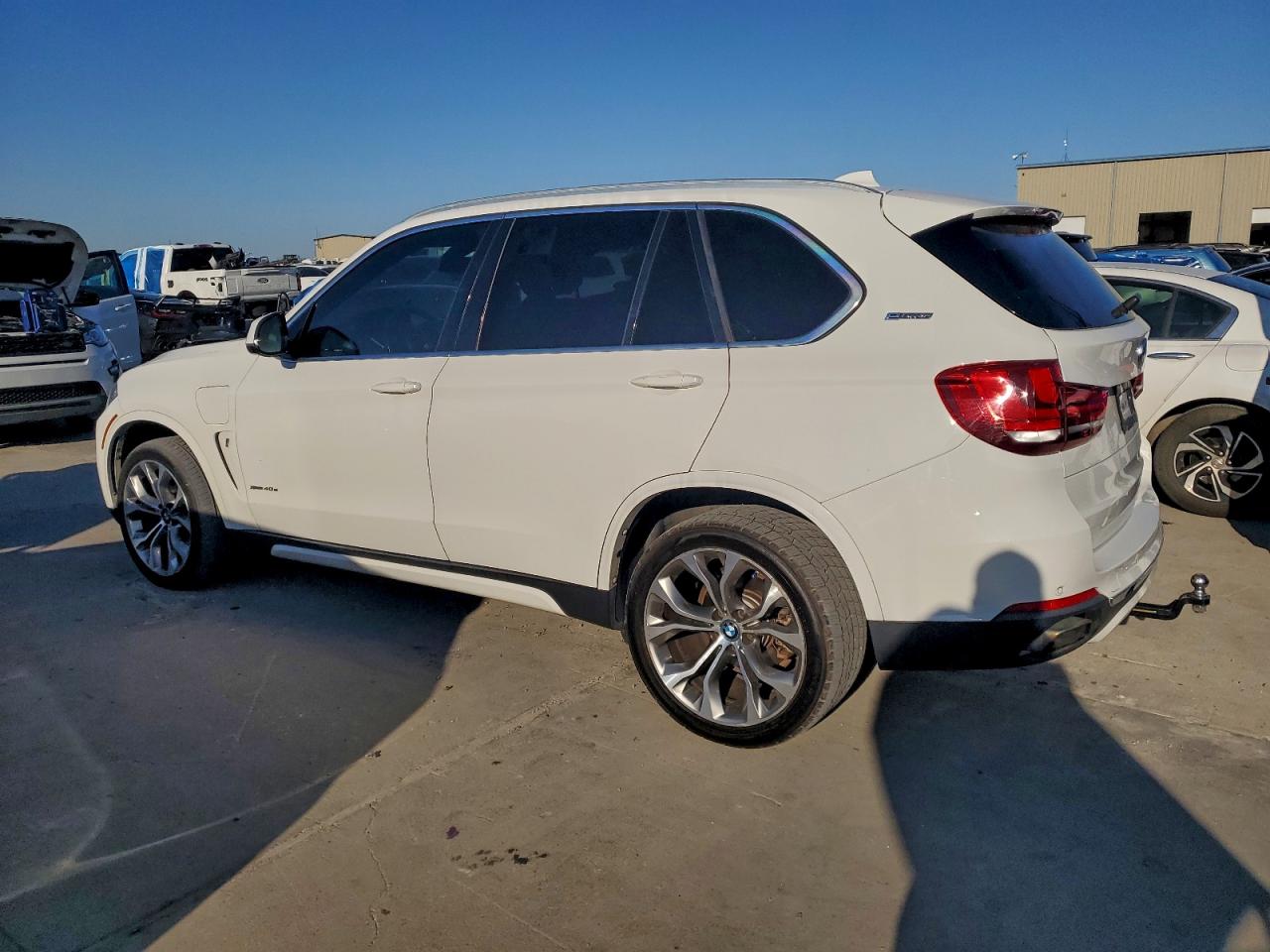 BMW X Series Xdr40e Image 2