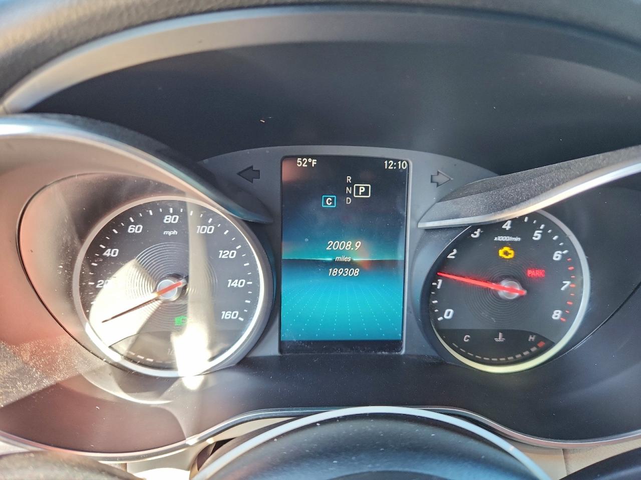 Mercedes-Benz C-Class 300 Image 6