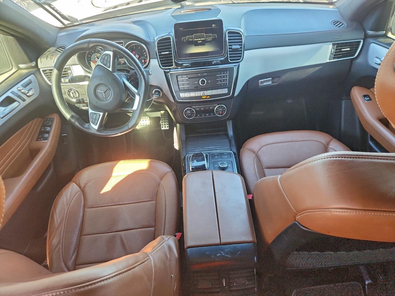 Mercedes-Benz GLE 43 Amg Image 10