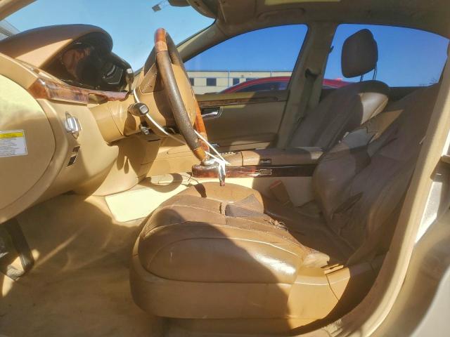 Mercedes-Benz S-Class 550 Image 8