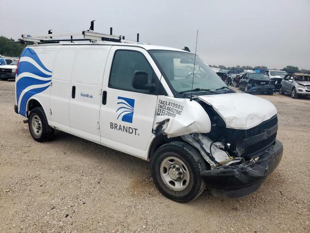 Chevrolet Express Image 4