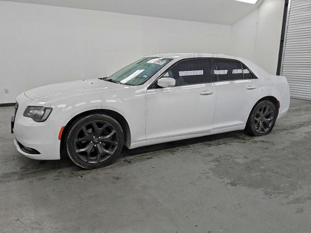  Salvage Chrysler 300