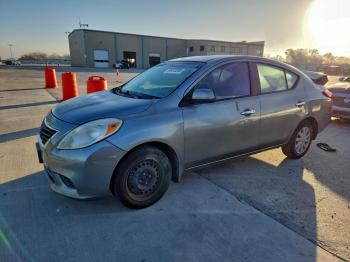  Salvage Nissan Versa