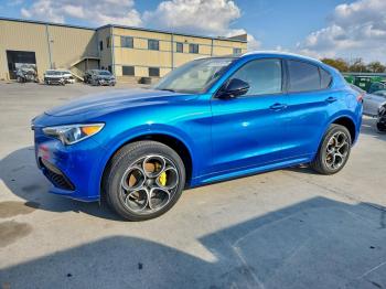  Salvage Alfa Romeo Stelvio