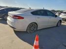 Ford Fusion Se Hybrid Image 2