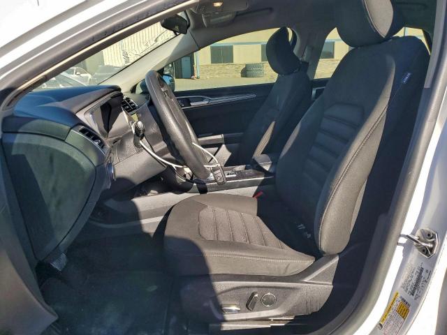 Ford Fusion Se Hybrid Image 11