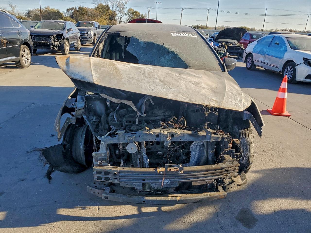 Nissan Versa S Image 4