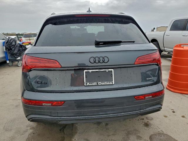 Audi Q5 Premium 40 Image 7