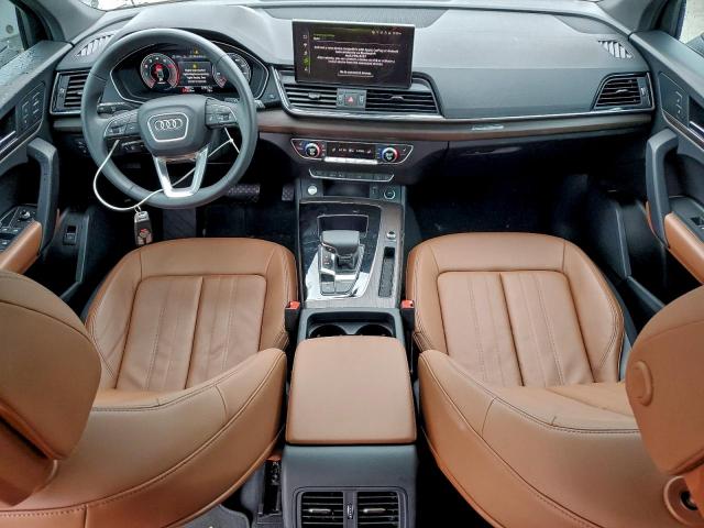 Audi Q5 Premium 40 Image 9