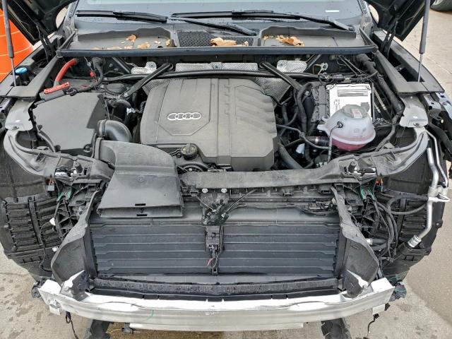 Audi Q5 Premium 40 Image 8