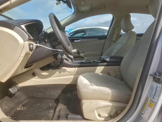 Ford Fusion Se Image 6