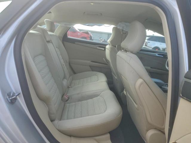 Ford Fusion Se Image 8