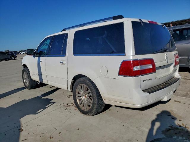 Lincoln Navigator L Image 14