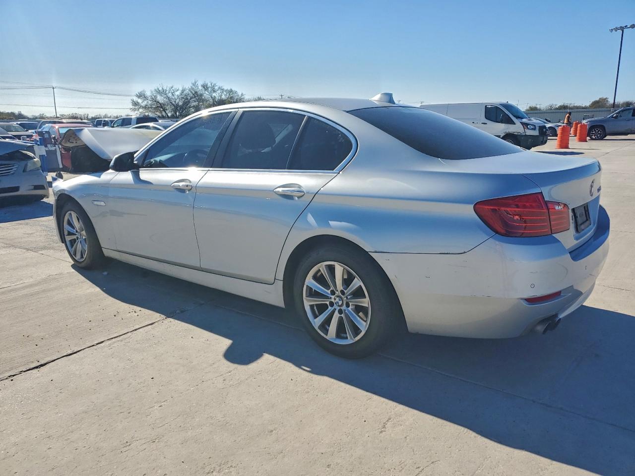 BMW 5 Series I Image 7