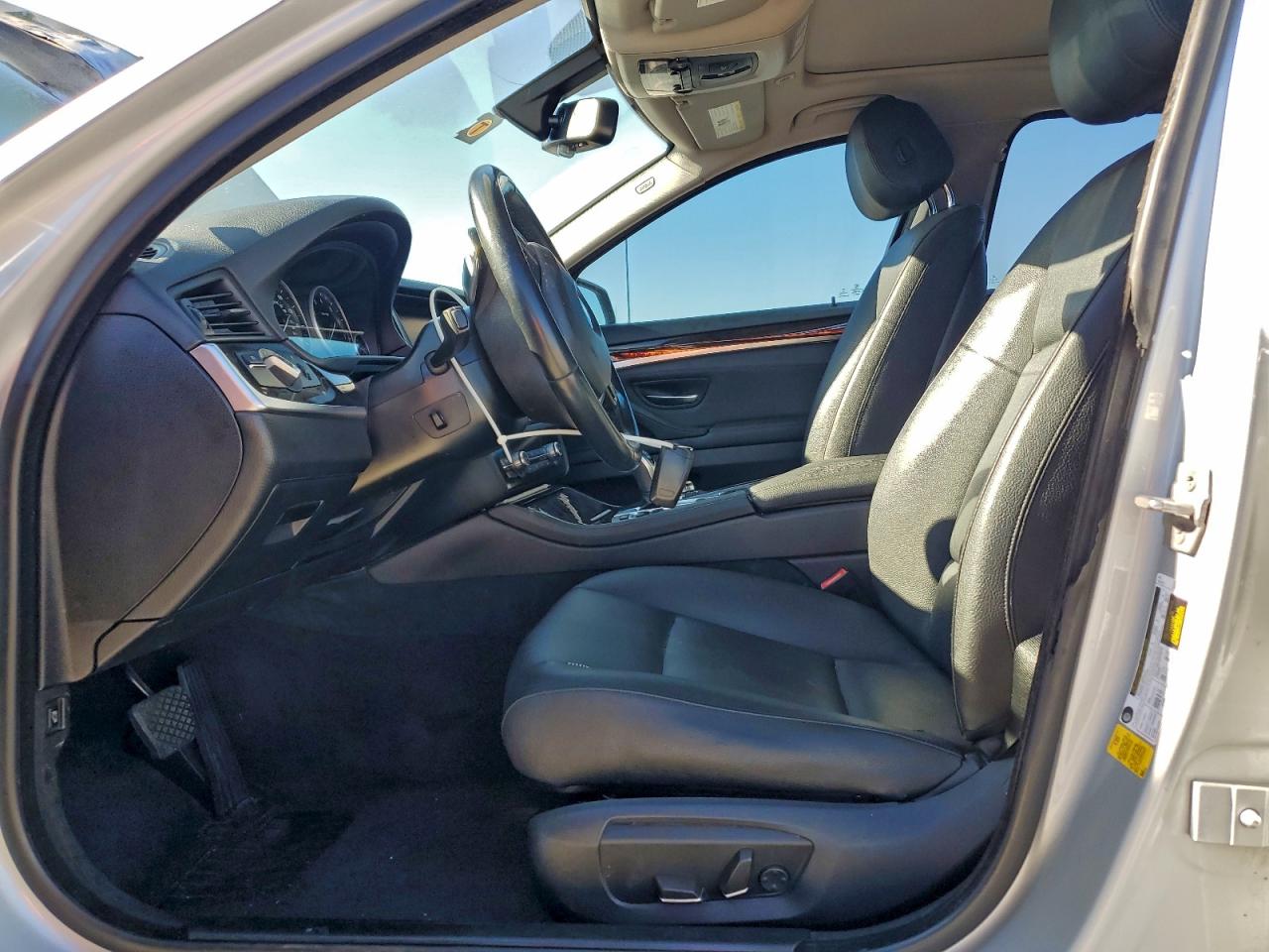 BMW 5 Series I Image 8