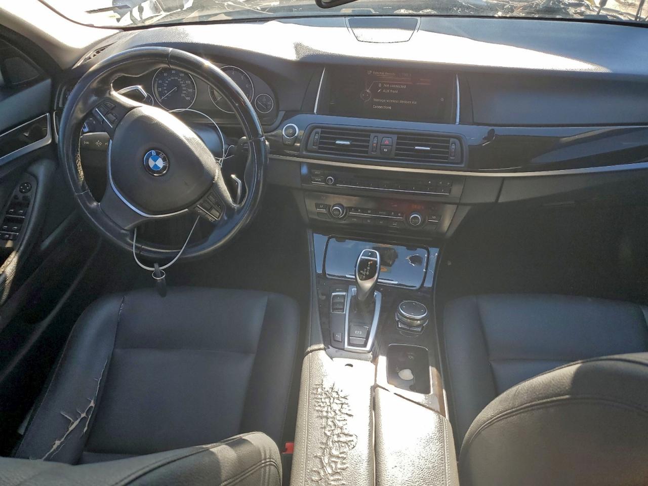 BMW 5 Series I Image 12