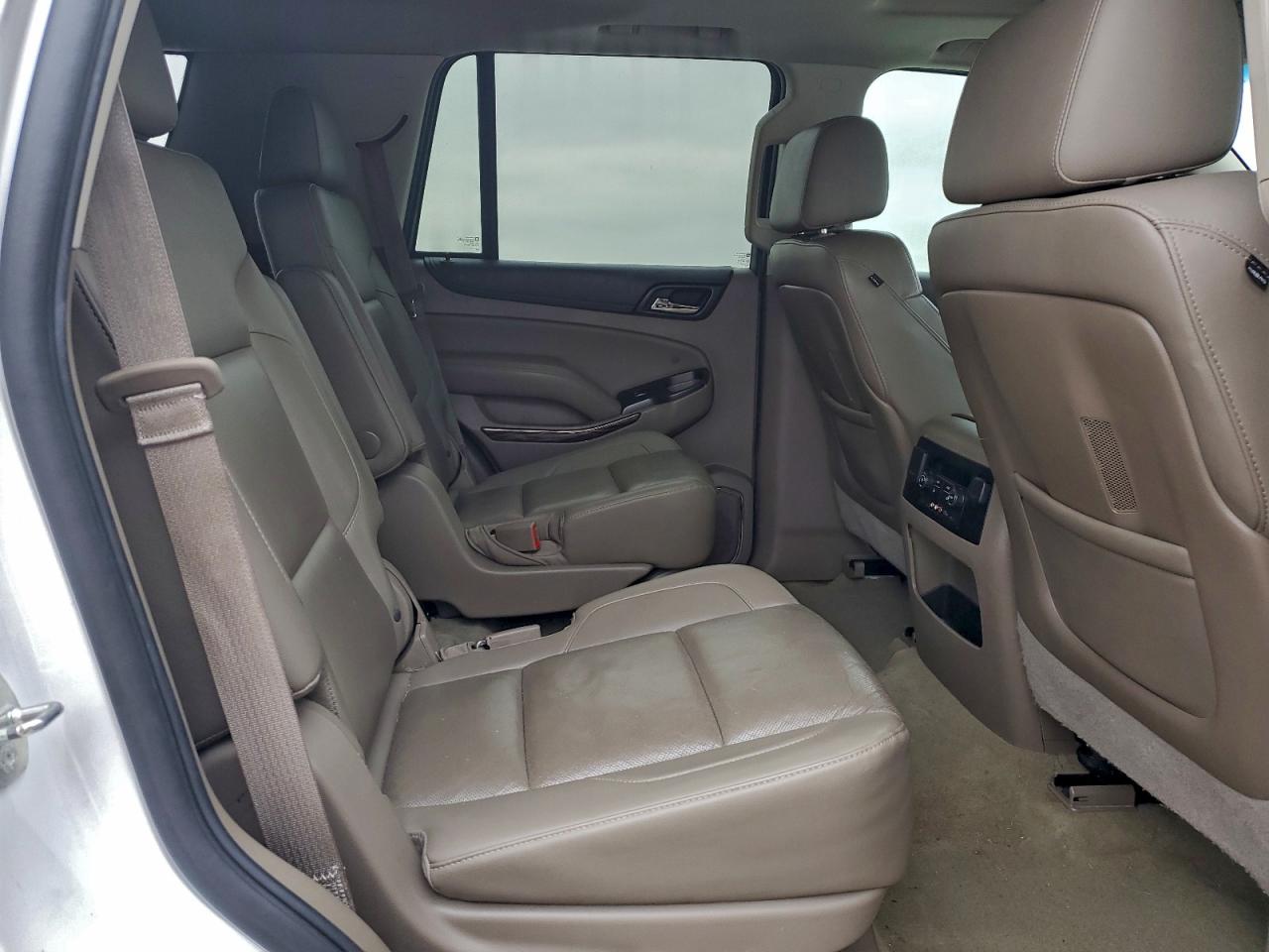 GMC Yukon Slt Image 10