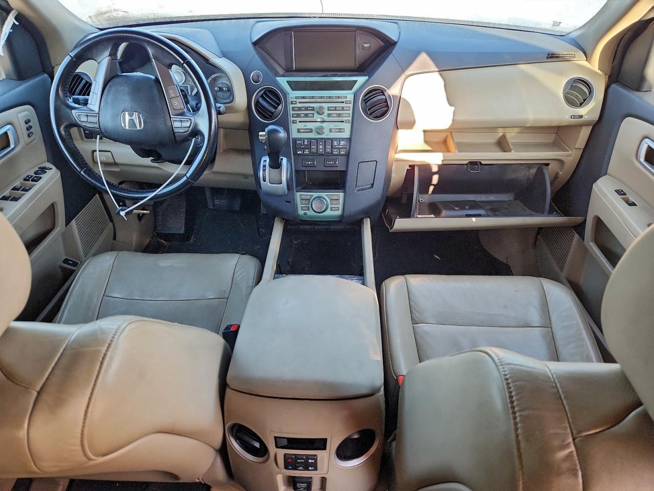 Honda Pilot Touring Image 7