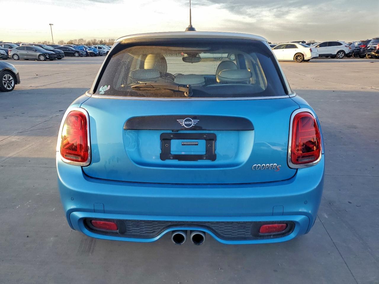 MINI Cooper S Image 6