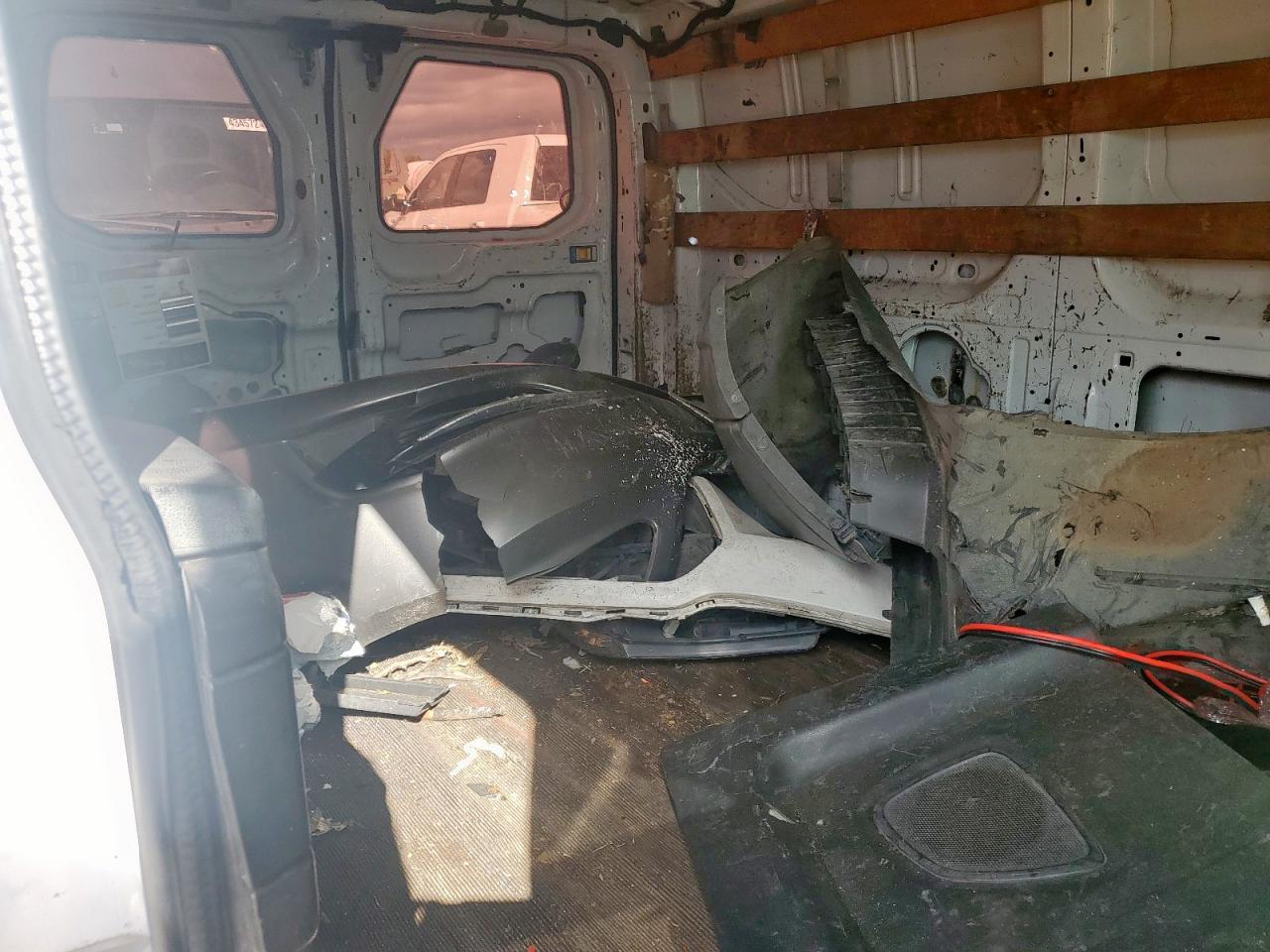 Ford Transit T-250 Image 2