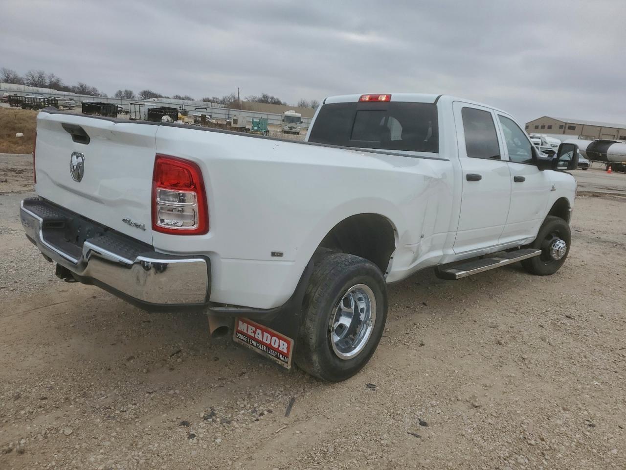 Ram 3500 Tradesman Image 12