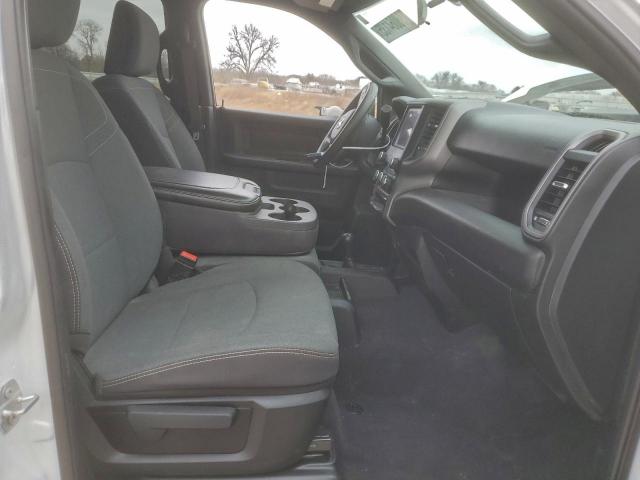 Ram 3500 Tradesman Image 3