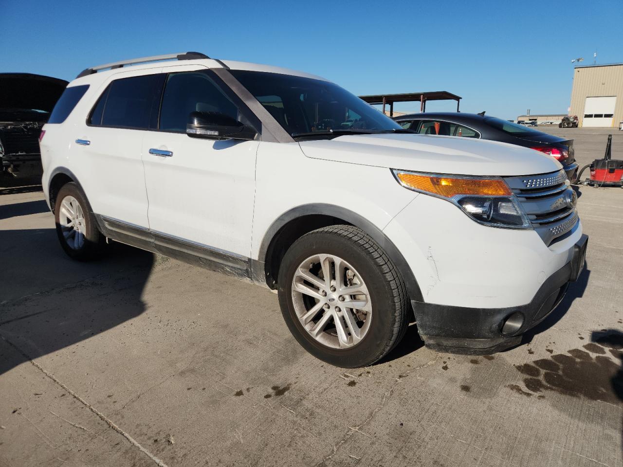 Ford Explorer Xlt Image 6