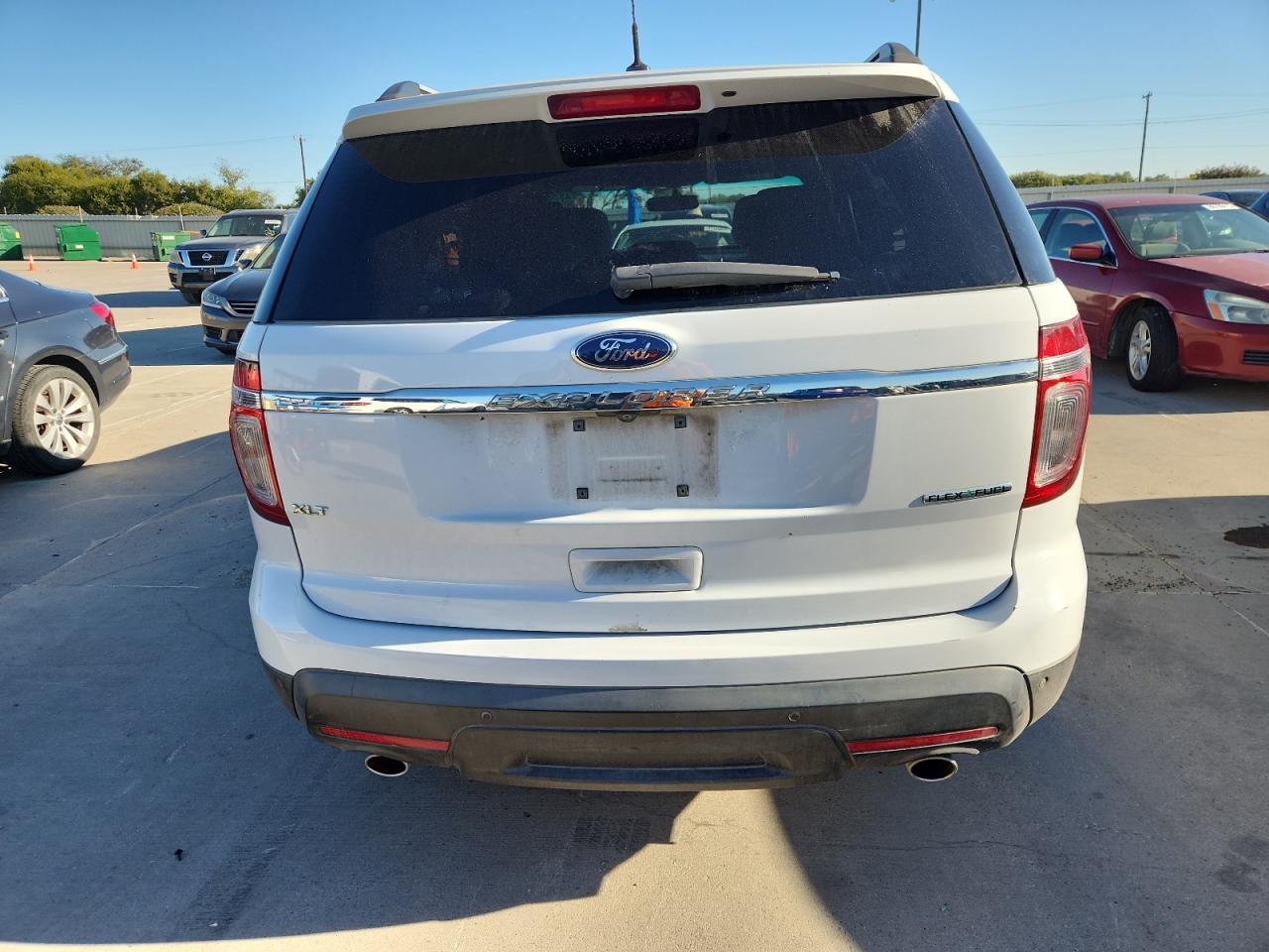 Ford Explorer Xlt Image 3