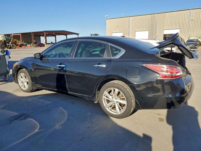 Nissan Altima 2.5 Image 8