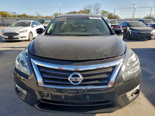 Nissan Altima 2.5 Image 10