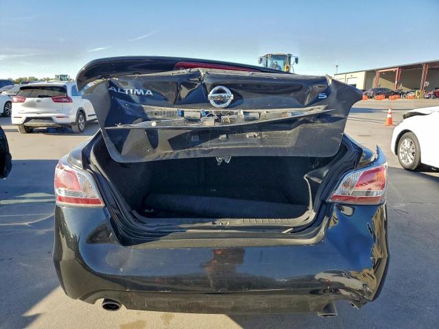 Nissan Altima 2.5 Image 6