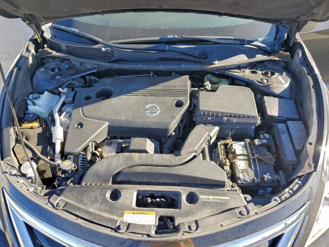 Nissan Altima 2.5 Image 3