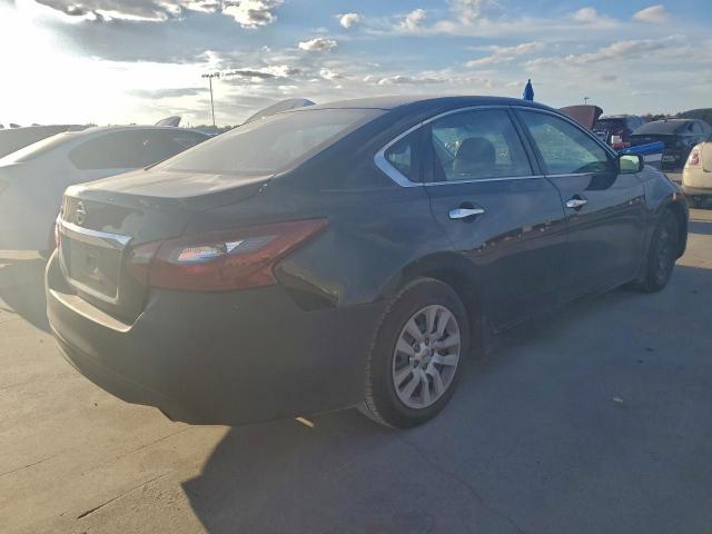 Nissan Altima 2.5 Image 12