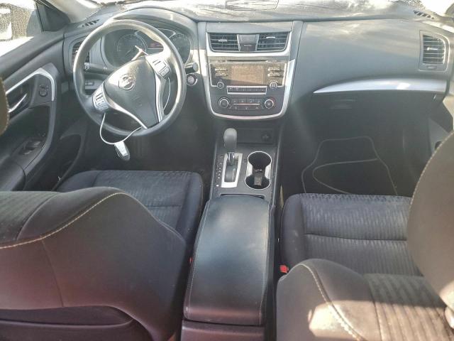 Nissan Altima 2.5 Image 10