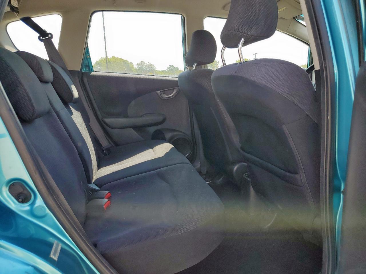 Honda Fit Sport Image 12