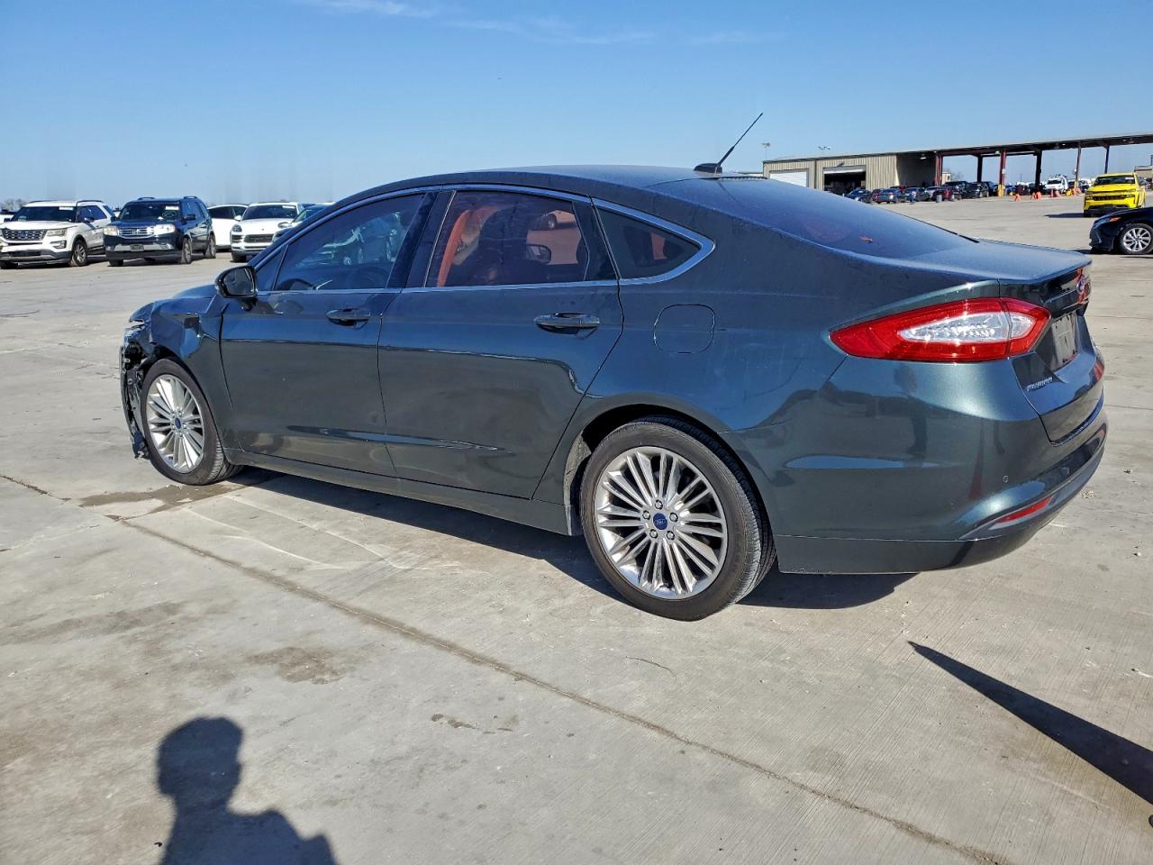 Ford Fusion Se Image 3