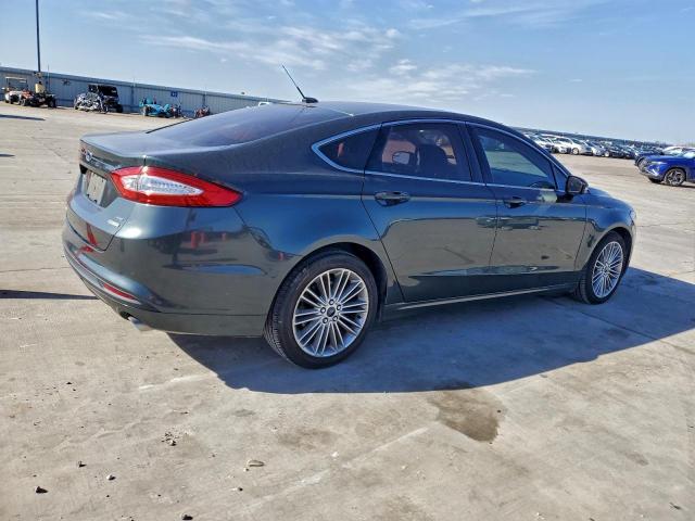 Ford Fusion Se Image 6