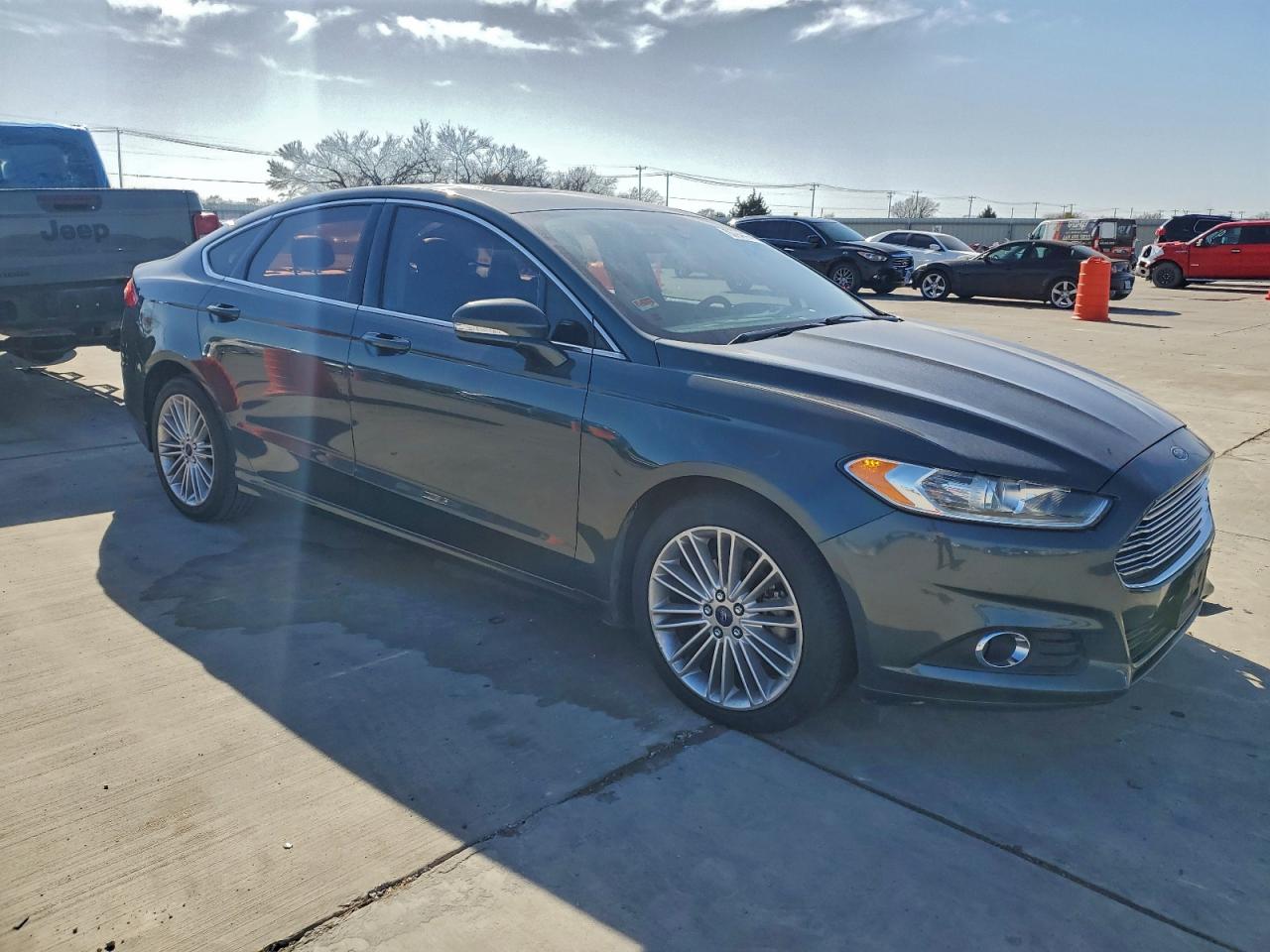 Ford Fusion Se Image 7