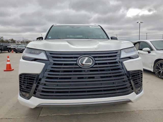 Lexus Lx 700h Ov 700h Overtrail Image 4