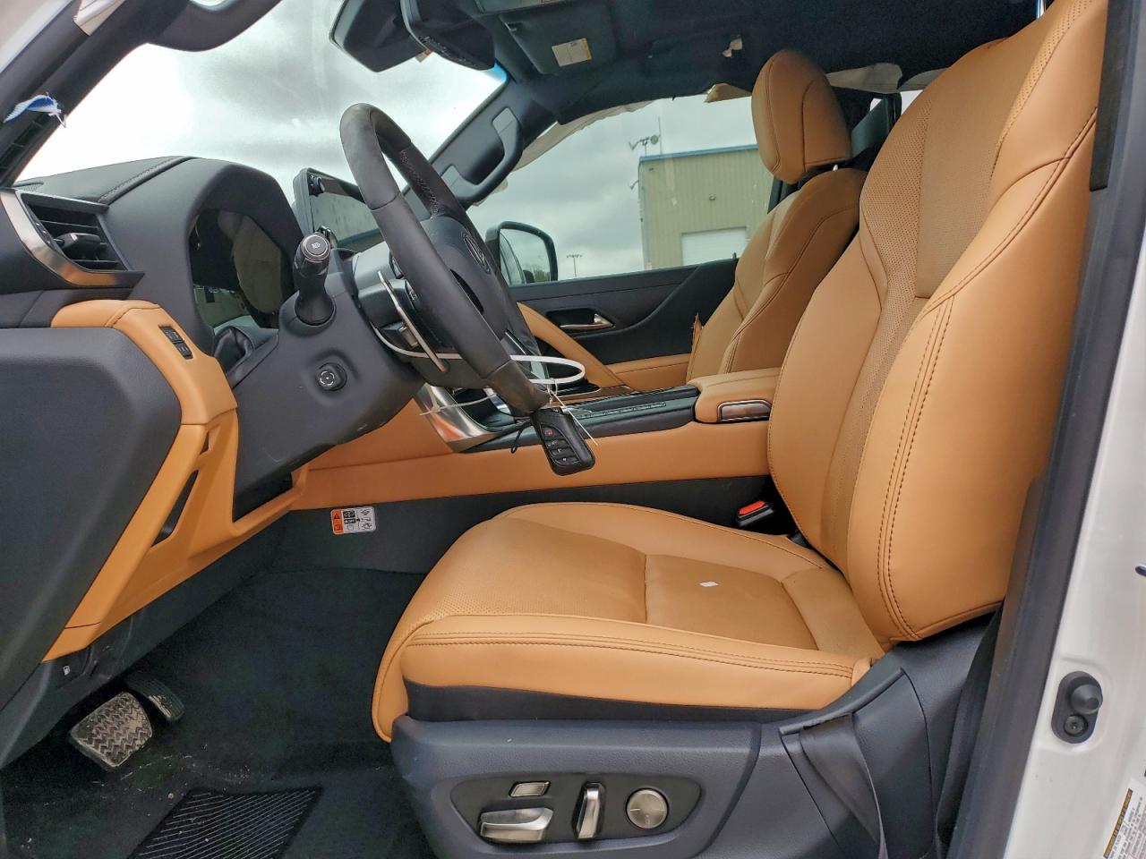 Lexus Lx 700h Ov 700h Overtrail Image 12