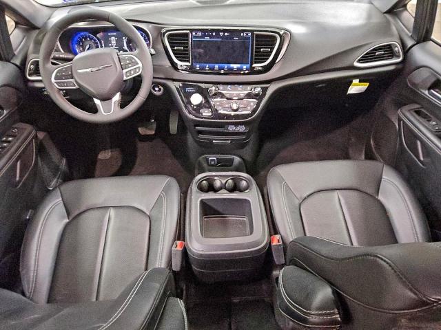 Chrysler Minivan Lx Image 10