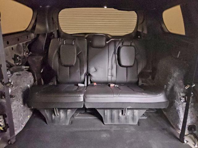 Chrysler Minivan Lx Image 11