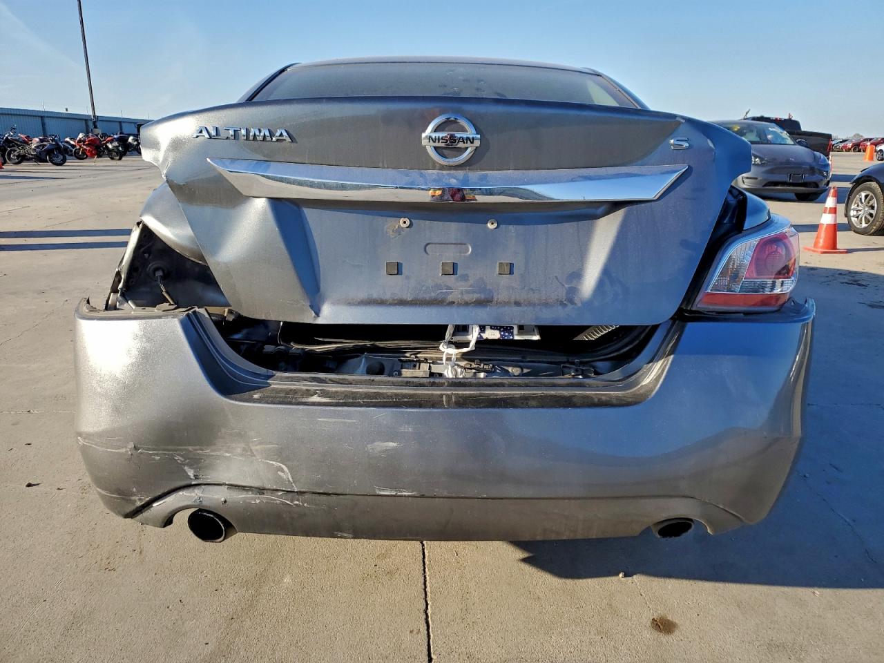 Nissan Altima 2.5 Image 10