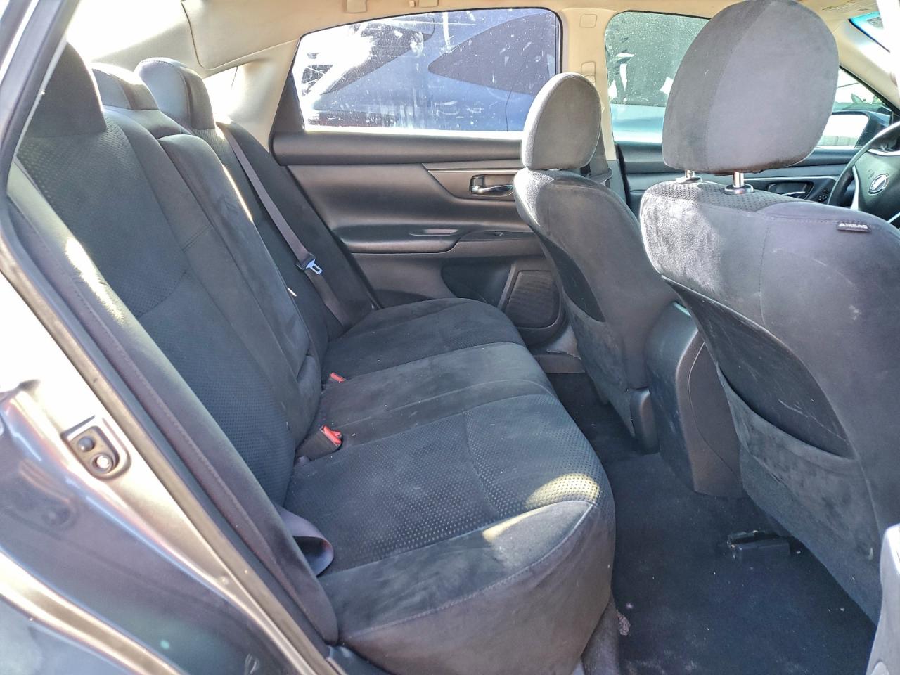 Nissan Altima 2.5 Image 11