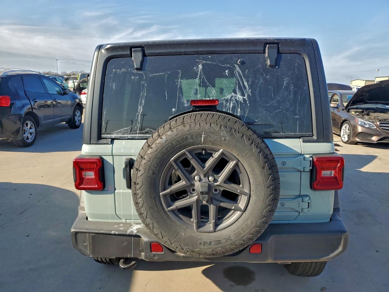 Jeep Wrangler Sport Image 10