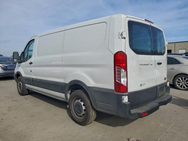 Ford Transit T-150 Image 2