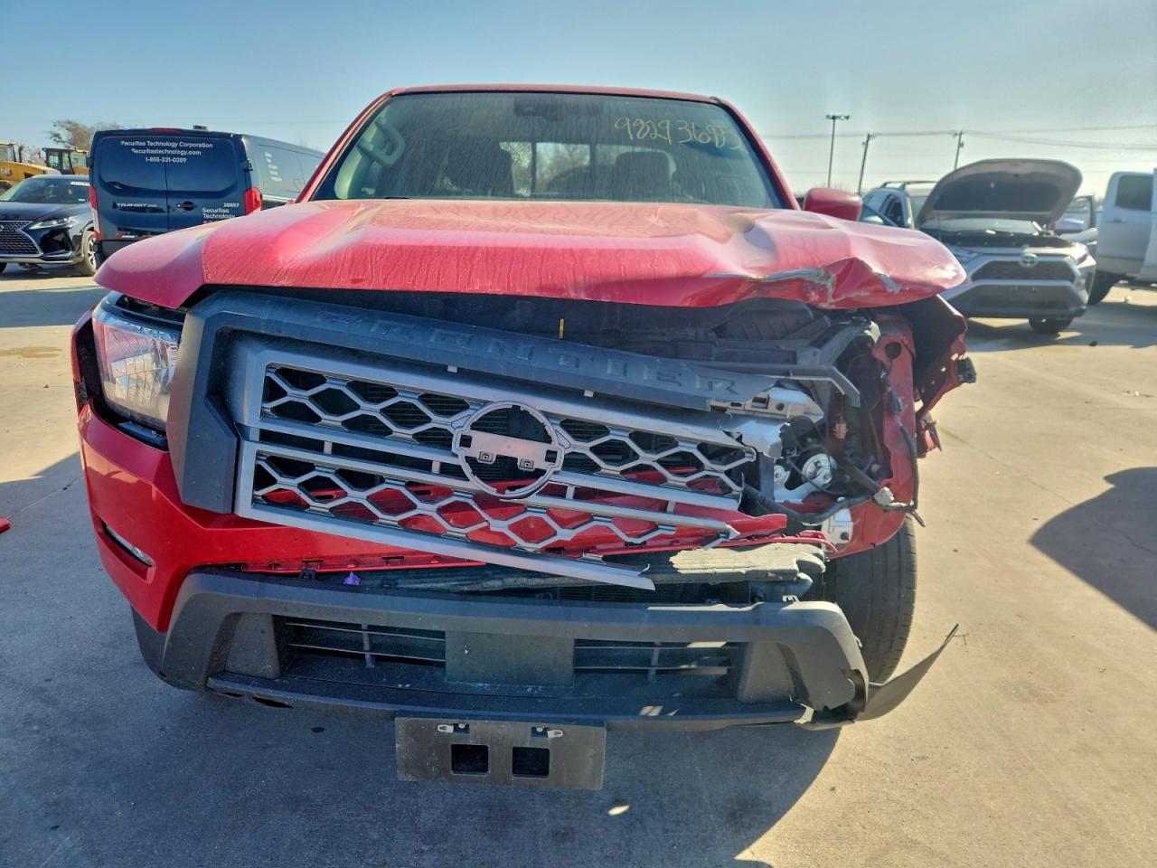 Nissan Frontier S Image 7