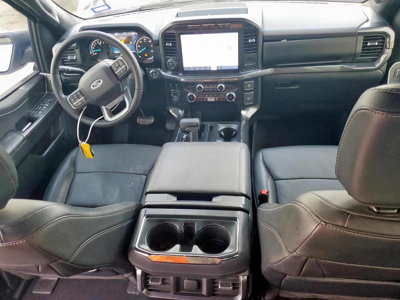 Ford F-150 Supercrew Image 5