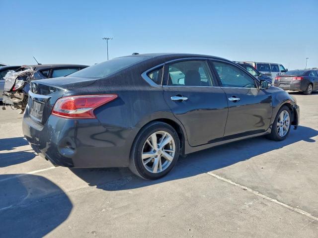 Nissan Altima 2.5 Image 7