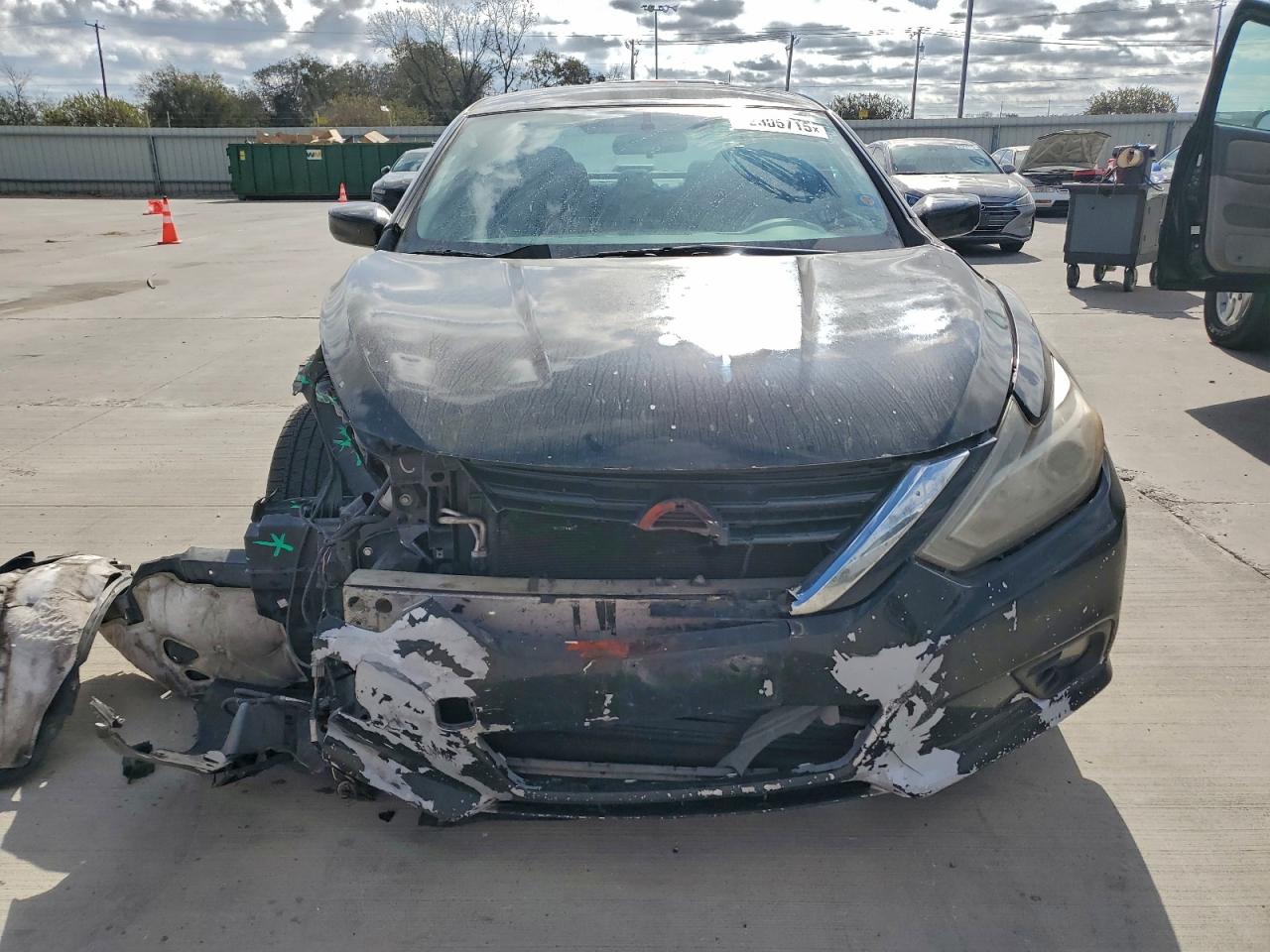 Nissan Altima 2.5 Image 7